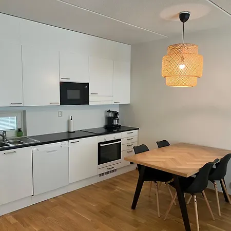 Quality Dreams - Modern Two-room - Private Parking